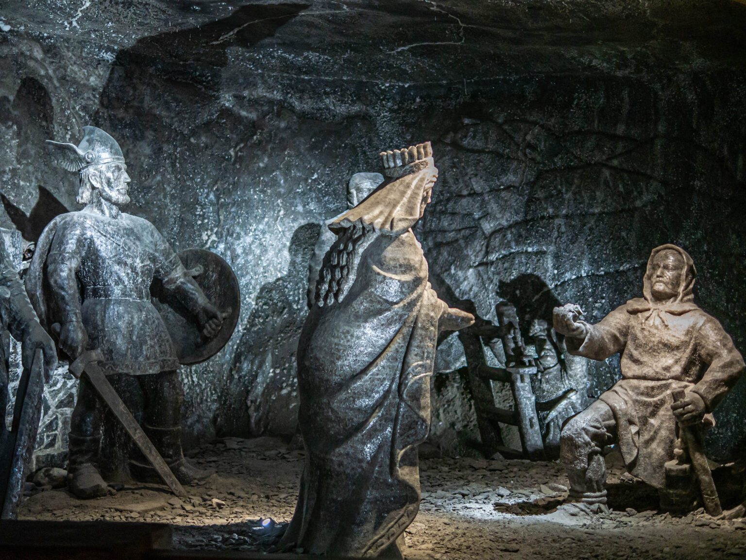 Krakow → Wieliczka Salt Mine